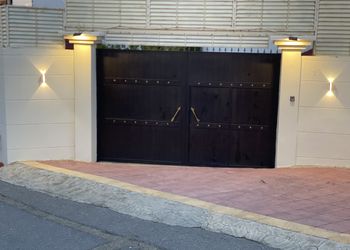 استراحة ومسطح اخضر 