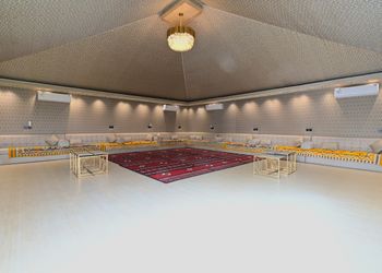 استراحة بملحق خارجي وجلسة خارجية