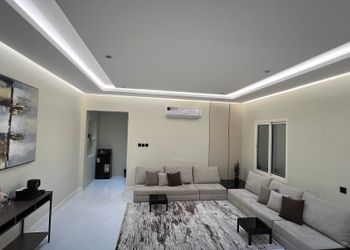 استديو هادئ بسرير ماستر 
