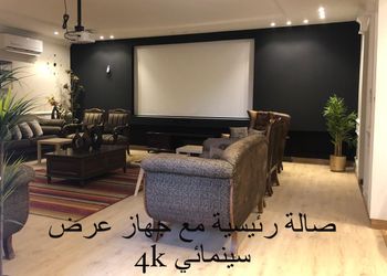 شاليه بمجلس وجلسة خارجية 