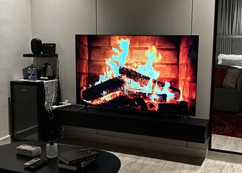 استديو هادئ بسرير ماستر 