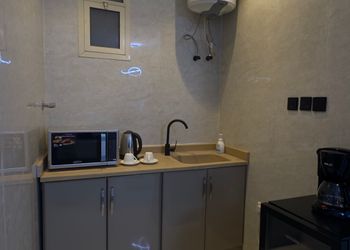 استديو مع سرير ماستر