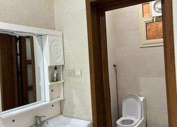 شاليه بجلسة خارجية وأجواء ممتعة 