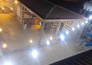استراحة بألعاب أطفال ومسبح