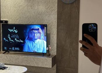 استديو بأثاث مريح وبسيط 
