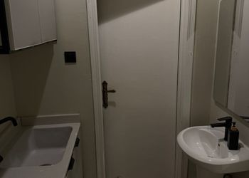 استديو بسرير ماستر