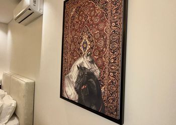 استديو بسرير ماستر وجلسة جانبية 