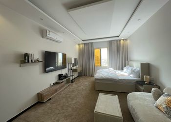 استديو بسرير ماستر ودخول ذاتي