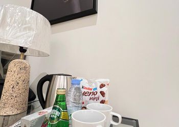 شقة بغرفتين نوم ومجلس
