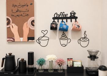 شقة بغرفة معيشة وغرفة نوم 