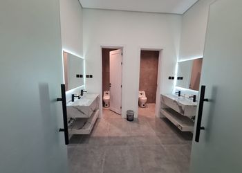 شالية بإطلالة على الجبل 