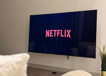 استديو هادئ بسرير ماستر 