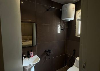 استديو بدخول ذاتي وسرير مريح 