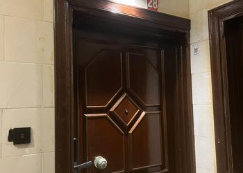 شقة بغرفة نوم وصالة مريحة