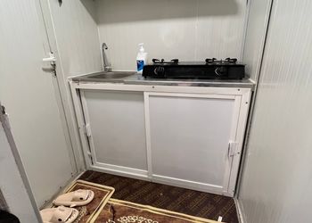 كرافان باطلاله على البحر