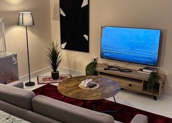 استديو بدخول ذاتي وتصميم هادئ 