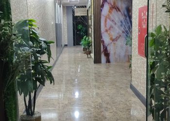استديو بسرير ماستر وجلسة جانبية