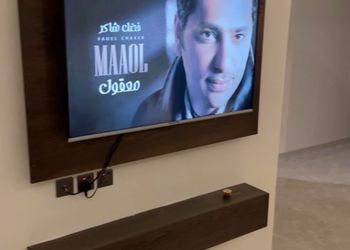 شقة بغرفة معيشة وغرفة نوم 