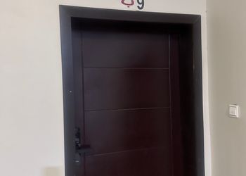  استديو بسرير ماستر  ودخول ذاتي