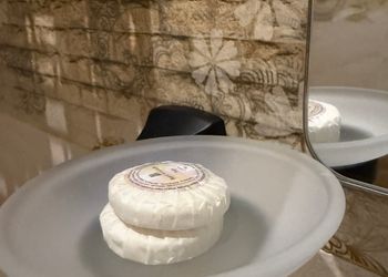 شقة بصالة وغرفة نوم