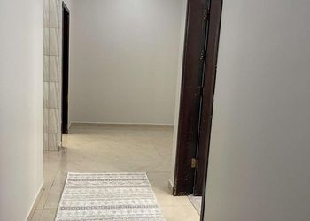 شقة بصالة وغرفتين نوم