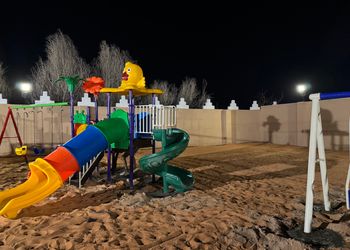 شاليه بمجلس واسع وألعاب أطفال