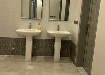 شاليه بمسبح وألعاب مائية