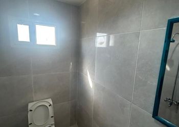 استديو بسرير ماستر وجلسة جانبية 