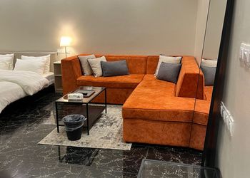 استديو بسرير ماستر وجلسة جانبية