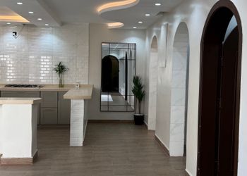 شاليه بألعاب مائية ومسبح