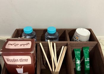 استديو بسرير ماستر وأثاث مريح 