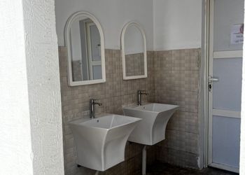 شاليه بصاله انيقة وغرفه نوم