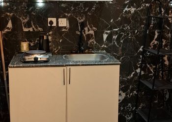 استديو بسرير ماستر ودخول ذاتي