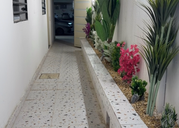 استديو بسرير ماستر وجلسة جانبية 