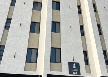 استديو هادئ بسرير ماستر 