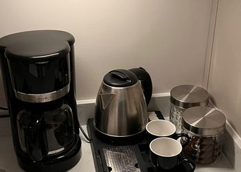 استديو هادئ بسرير ماستر 