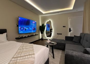 استديو هادئ بسرير ماستر 