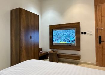 استديو هادئ بسرير ماستر 