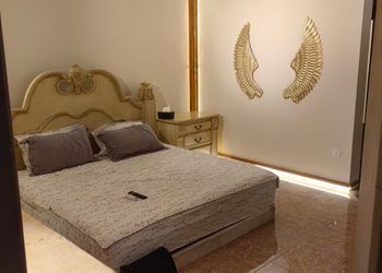 شاليه بتصميم فريد وجلسة خارجية 