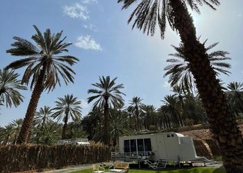 كرفان بسرير ماستر وأجواء ممتعة 