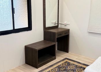 شقة بصالة وغرفة نوم مريحة 