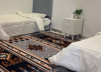 شاليه بمسطح اخضر