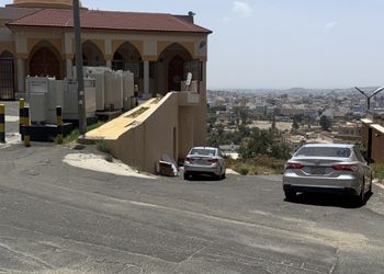 شقة هادئة بغرفتين وصاله