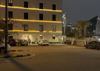 شقة بغرفة معيشة وغرفة نوم 