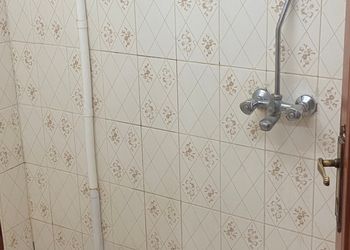 شقة بصاله وغرفتين نوم