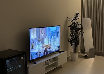 استديو بسرير ماستر وجلسة جانبية 