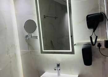 استديو بسرير ماستر ودخول ذاتي