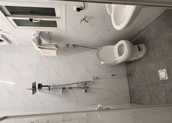 استديو هادئ بدخول ذاتي 