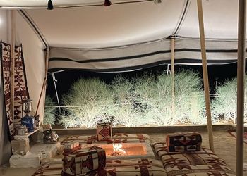 مزرعة بمجالس واسعة وأجواء ممتعة