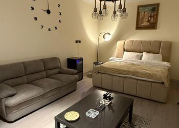 استديو هادئ بسرير ماستر 